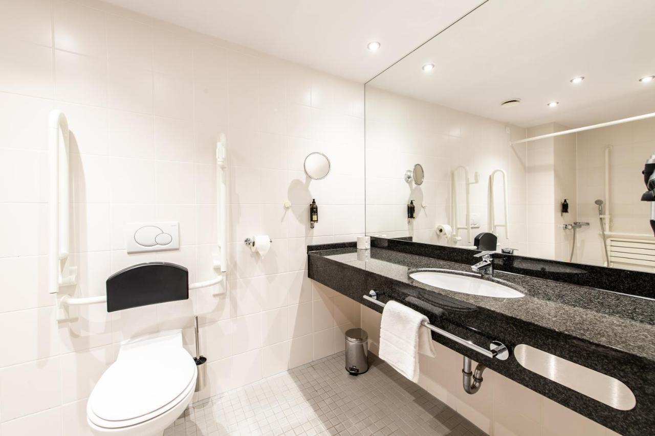 Premier Inn Braunschweig City Centre Ngoại thất bức ảnh