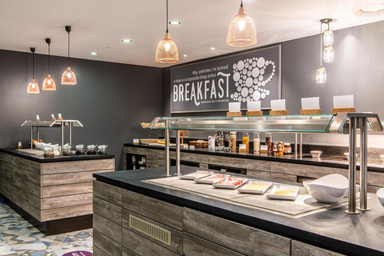 Premier Inn Braunschweig City Centre Ngoại thất bức ảnh
